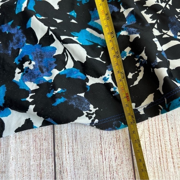 Jones New York Sport Tummy Control Swimsuit 18 - Picture 3 of 6